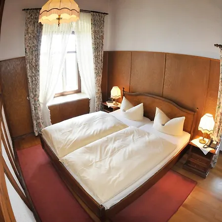 Burg 3* Colmberg