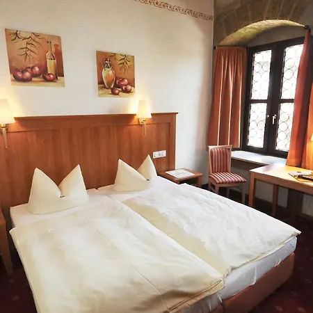 Hotel Burg 3*