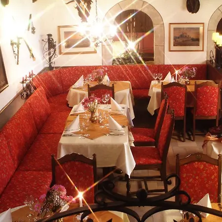 Burg Hotel 3*