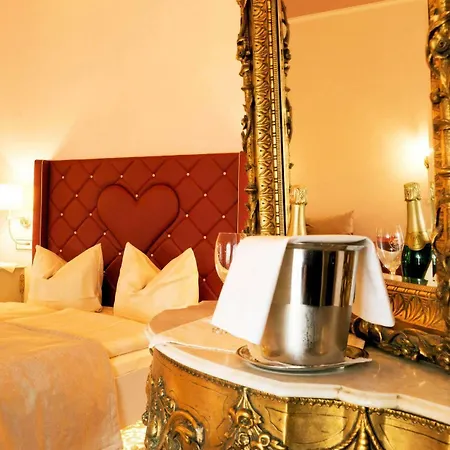 Burg Hotel 3*