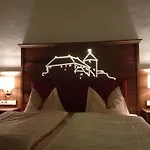 Burg Отель Кольмберг