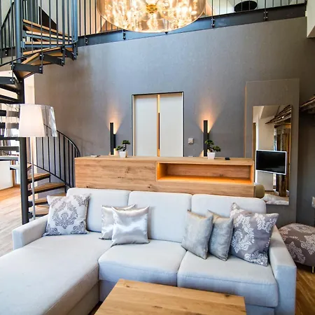 Burg Hotel 3*