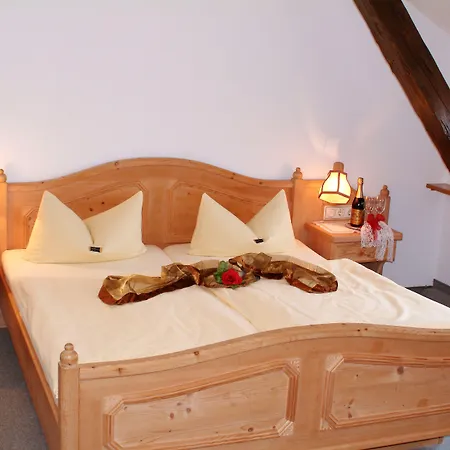 Burg 3*