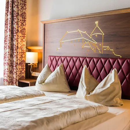 Burg Hotel 3*