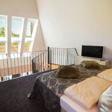 Hotel Burg 3*