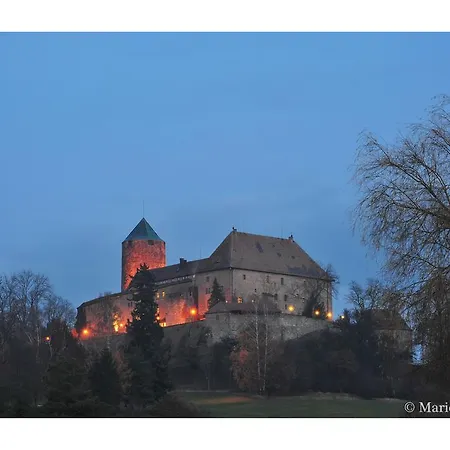 Burg 3*